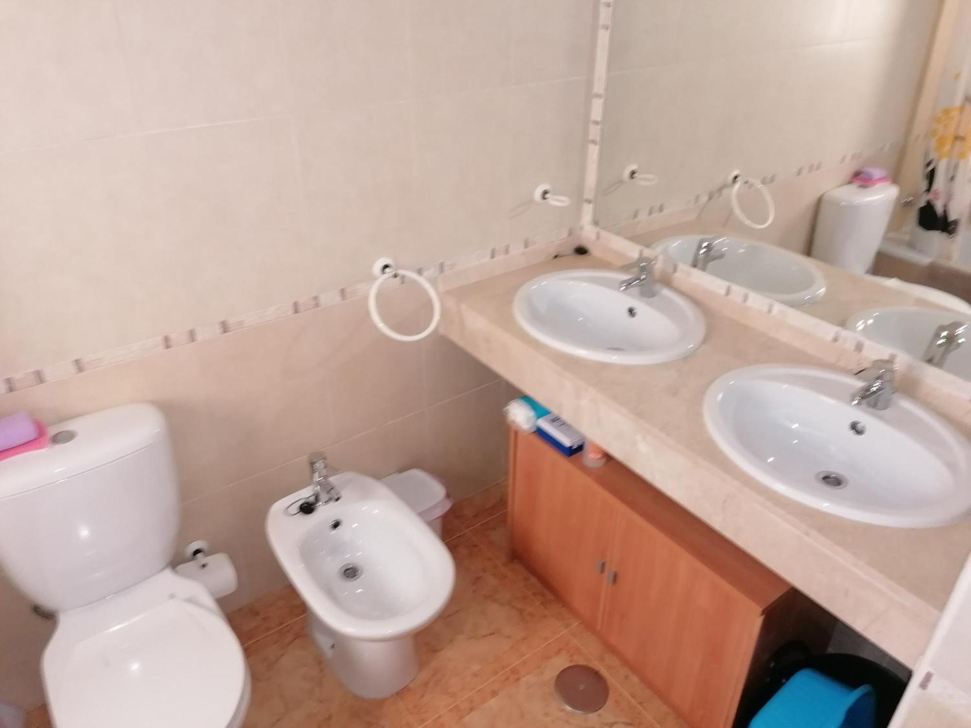 Lodosol Apartment โลปากัน ภายนอก รูปภาพ