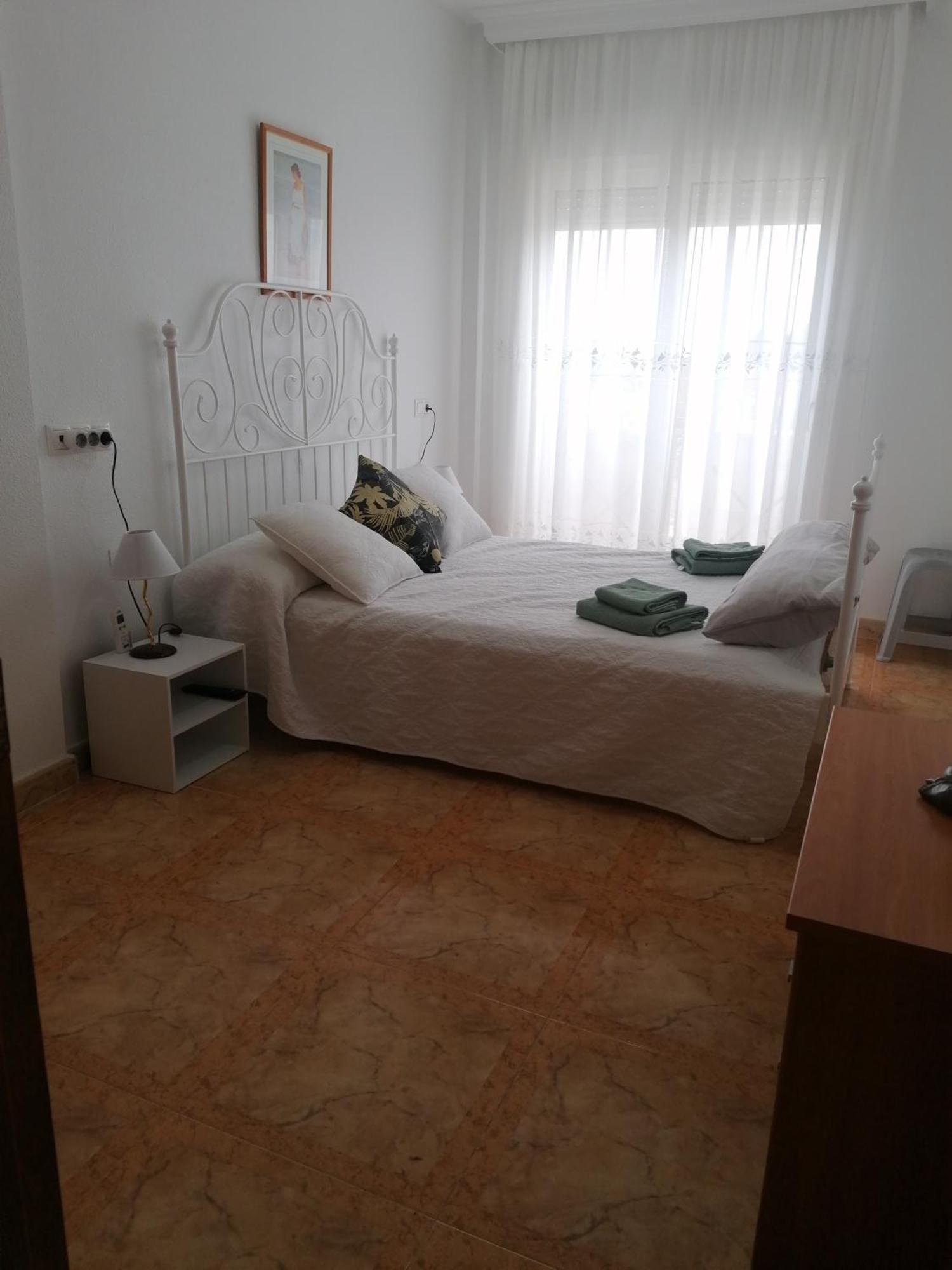 Lodosol Apartment โลปากัน ภายนอก รูปภาพ